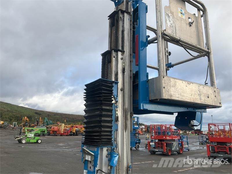 Genie GR15 Vertical Mast Lift رافعات السارية الرأسية