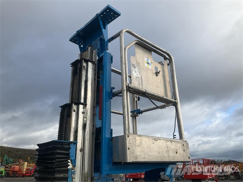 Genie GR15 Vertical Mast Lift رافعات السارية الرأسية