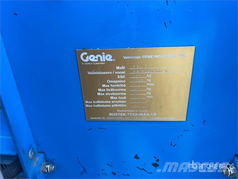 Genie GR15 Vertical Mast Lift Used Personnel lifts and access elevators
