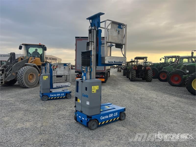 Genie GR15 Vertical Mast Lift Used Personnel lifts and access elevators
