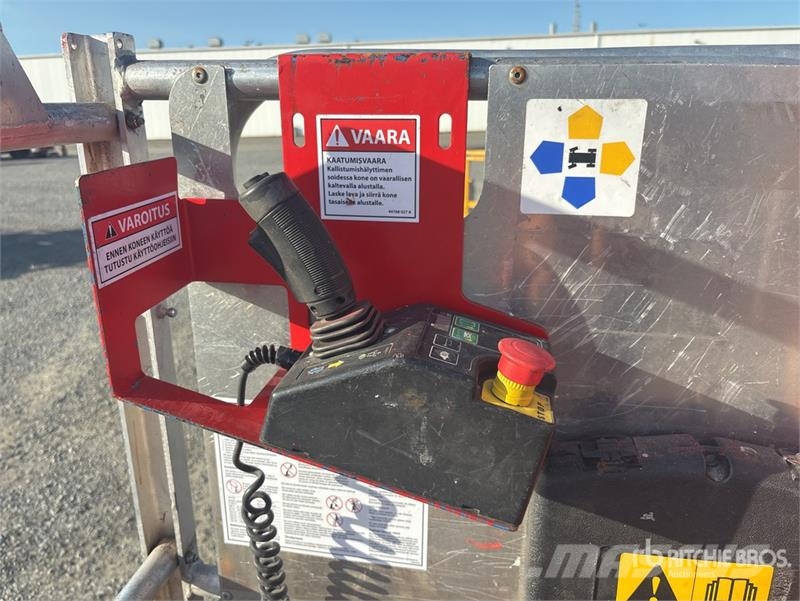 Genie GR15 Vertical Mast Lift Personenliften en invalideliften