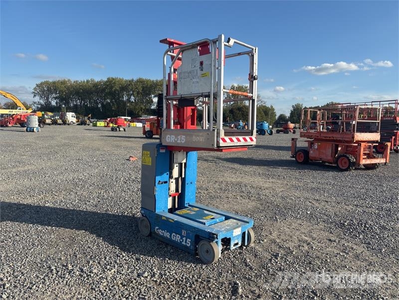 Genie GR15 Vertical Mast Lift Personenliften en invalideliften
