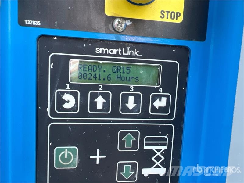 Genie GR15 Vertical Mast Lift Used Personnel lifts and access elevators