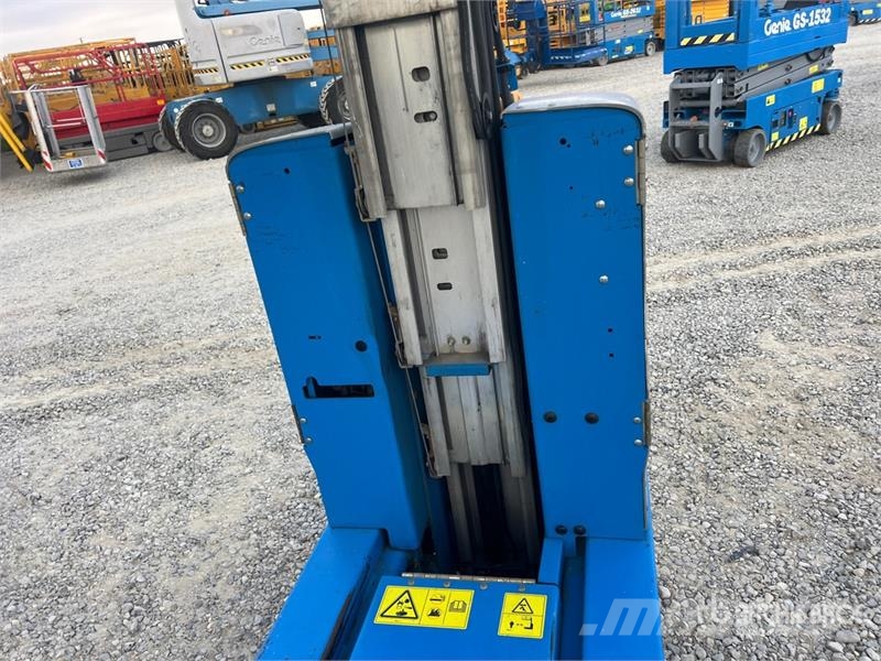 Genie GR15 Vertical Mast Lift Used Personnel lifts and access elevators