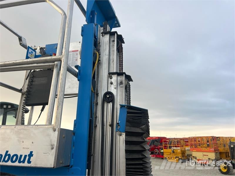 Genie GR15 Vertical Mast Lift Used Personnel lifts and access elevators