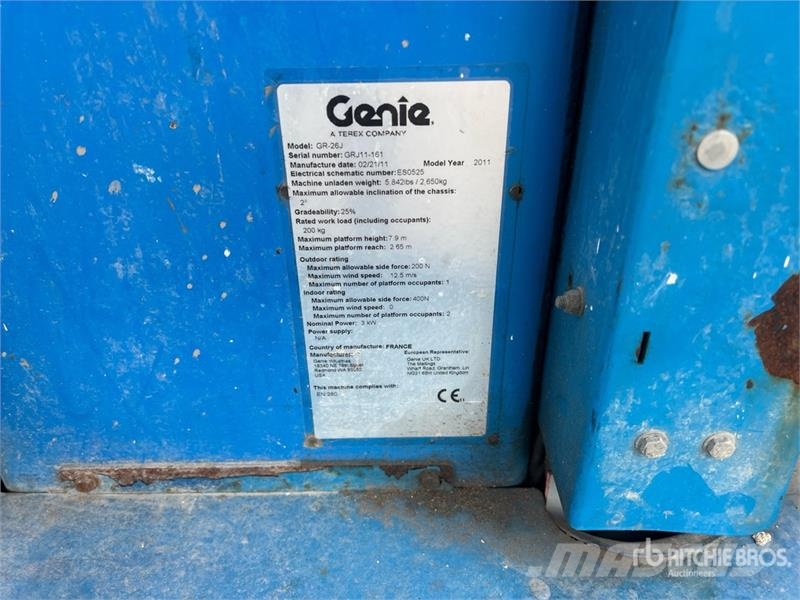 Genie GR26J Vertical Mast Lift Mât vertical