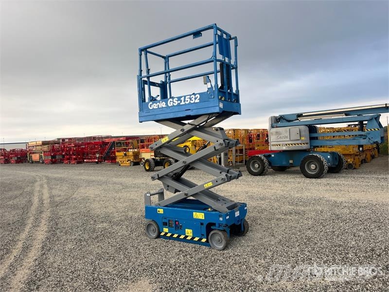 Genie GS-1532 Electric Scissor Lift Scissor lifts