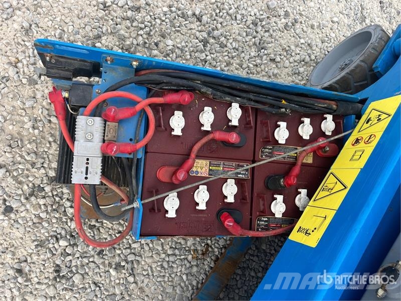 Genie GS-1532 Electric Scissor Lift Scissor lifts