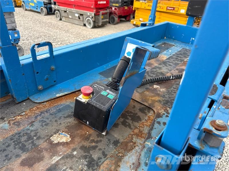 Genie GS-1532 Scissor Lift Makasli platformlar