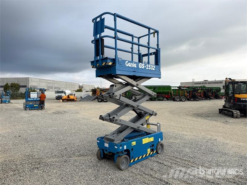Genie GS-1532 Scissor Lift Scissor lifts