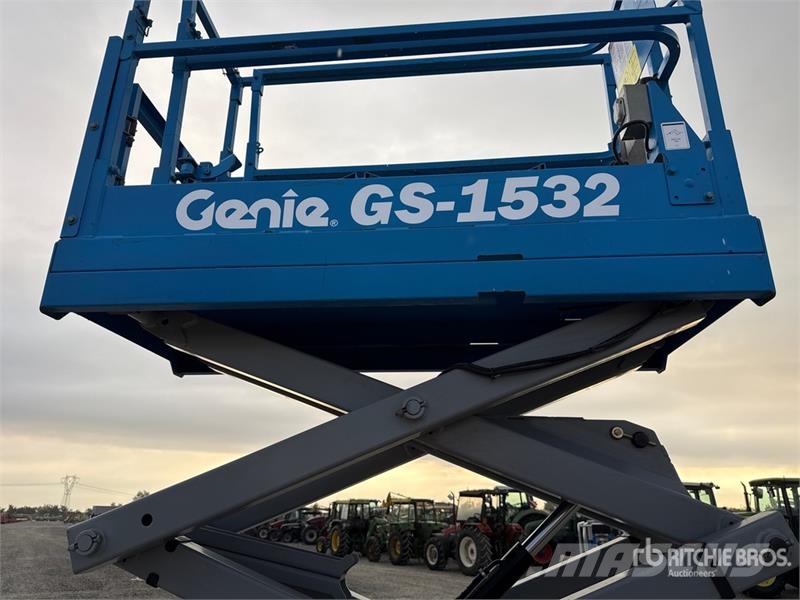Genie GS-1532 Scissor Lift Scissor lifts
