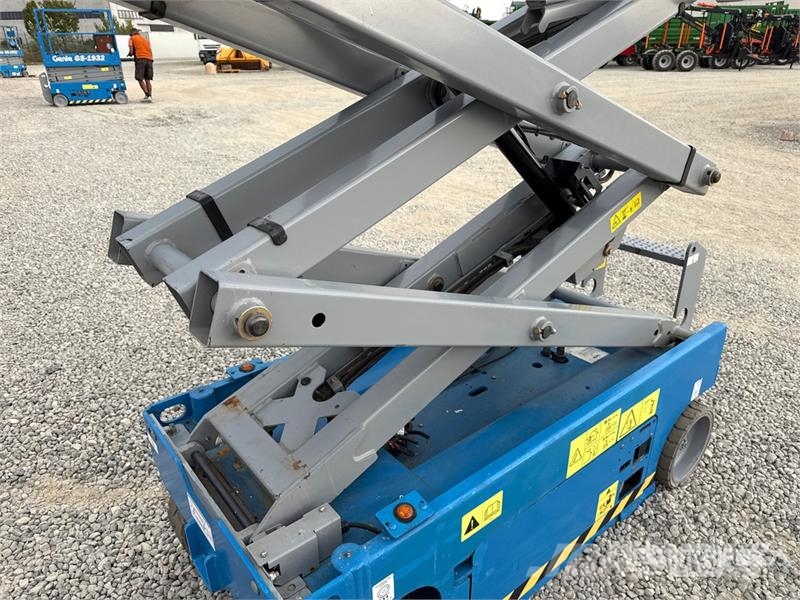 Genie GS-1532 Scissor Lift Scissor lifts