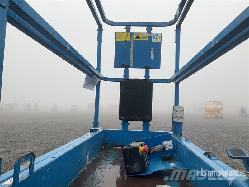 Genie GS-1930 Electric Scissor Lift رافعات مقصية الشكل
