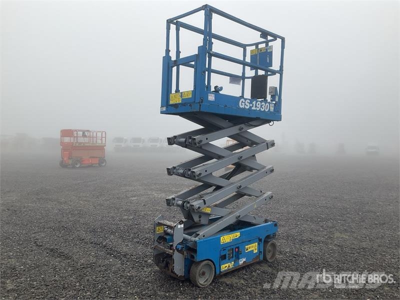 Genie GS-1930 Electric Scissor Lift رافعات مقصية الشكل
