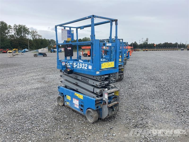 Genie GS-1932 Electric Scissor Lift Škarjaste dvižne ploščadi