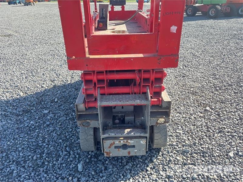 Genie GS-2032 Electric Scissor Lift Scissor lifts