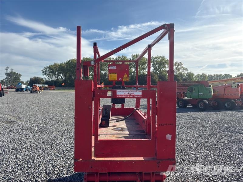 Genie GS-2032 Electric Scissor Lift Scissor lifts