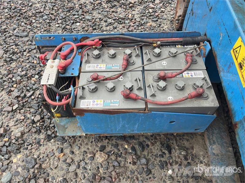Genie GS-2632 Electric Scissor Lift Ollós emelők