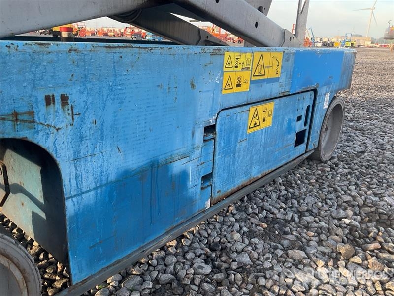 Genie GS-2646 Electric Scissor Lift Piattaforme a pantografo