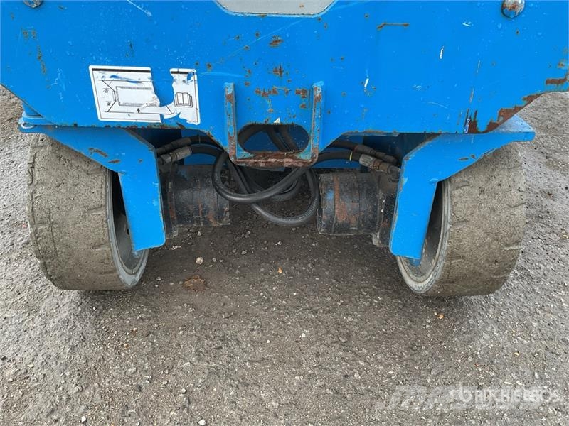Genie GS-3232 Scissor lifts