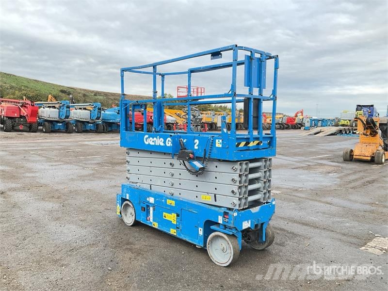 Genie GS-3232 Scissor lifts