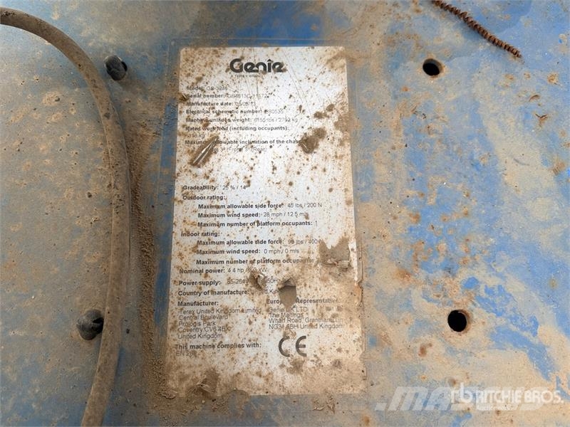 Genie GS-3246 Scissor lifts