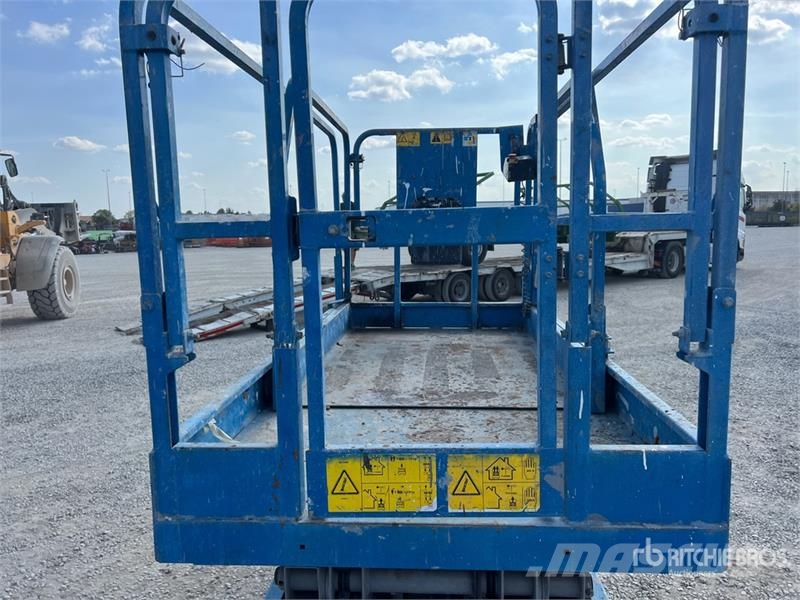 Genie GS-3246 Ollós emelők