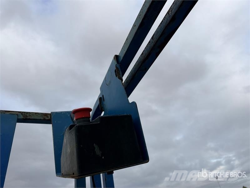 Genie GS-3246 Scissor lifts
