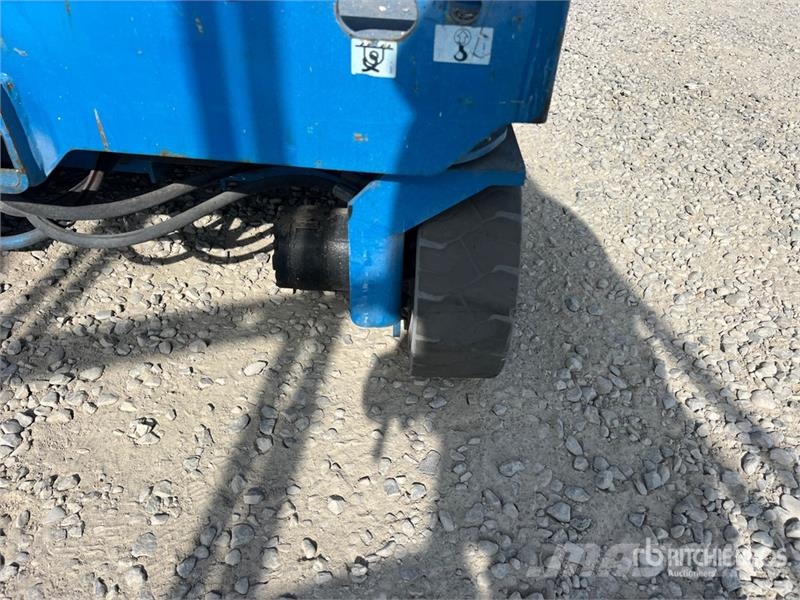 Genie GS-3246 Ollós emelők