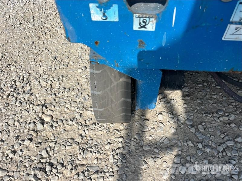 Genie GS-3246 Ollós emelők