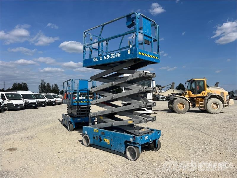Genie GS-3246 Ollós emelők