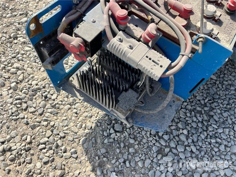 Genie GS-3246 Ollós emelők