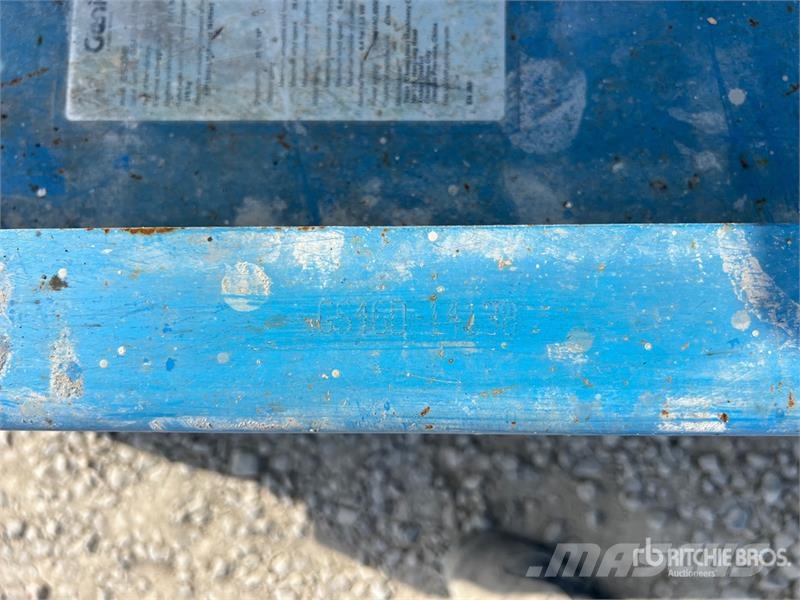Genie GS-3246 Ollós emelők