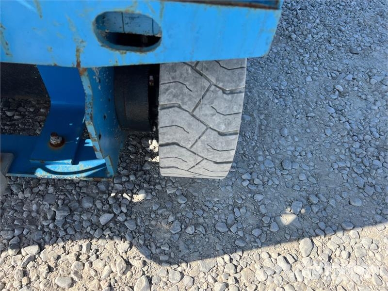 Genie GS-3246 Makasli platformlar