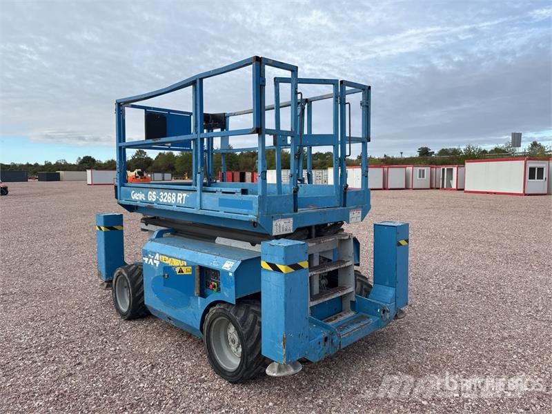 Genie GS-3268 Nacelle ciseaux