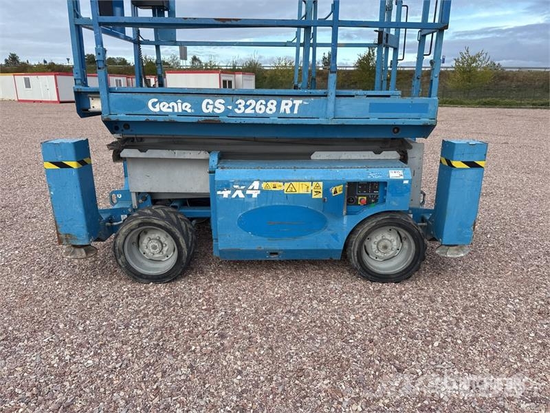 Genie GS-3268 Nacelle ciseaux