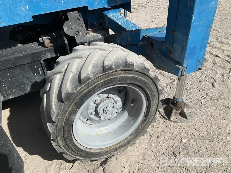 Genie GS 33369 RT Diesel Nacelle Ciseau Scissor Lift Škarjaste dvižne ploščadi