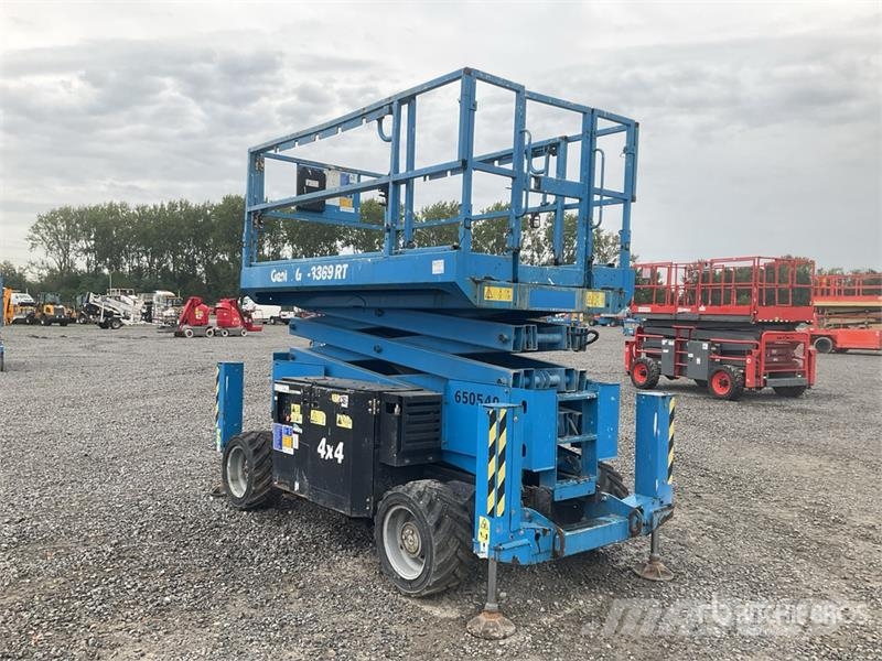 Genie GS-3369RT Scheren-Arbeitsbühnen