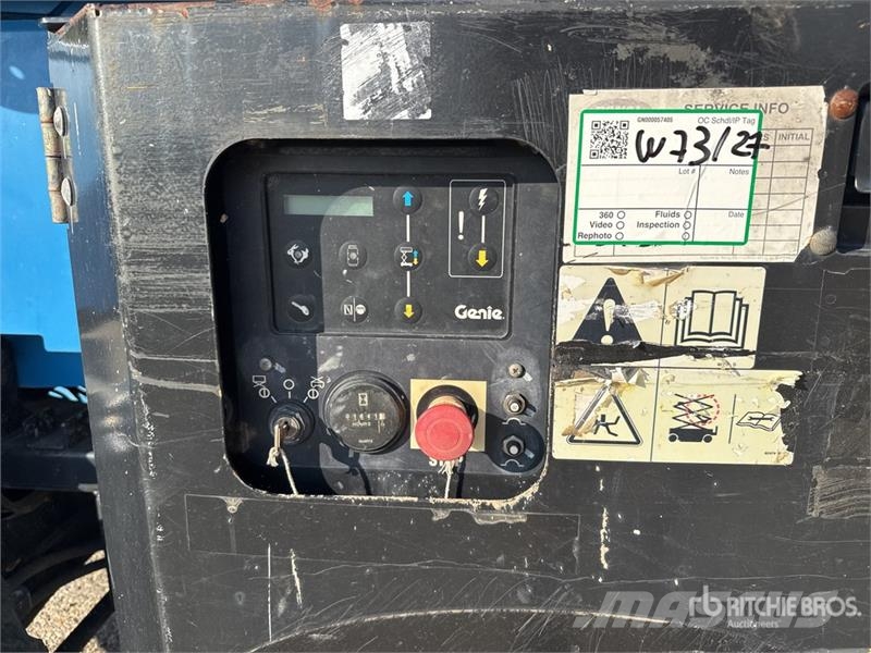 Genie GS-3369RT 剪叉式升降机