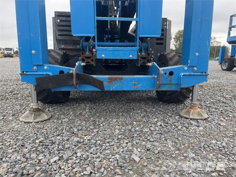 Genie GS-3369RT Šķerveida pacēlāji