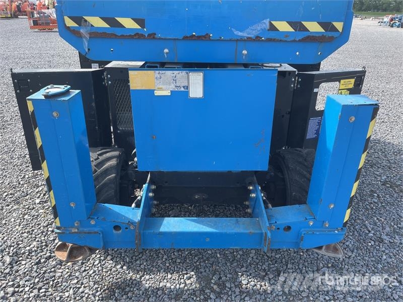 Genie GS-3369RT Šķerveida pacēlāji