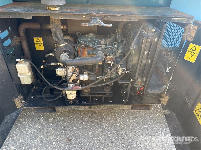 Genie GS-3369RT 剪叉式升降机