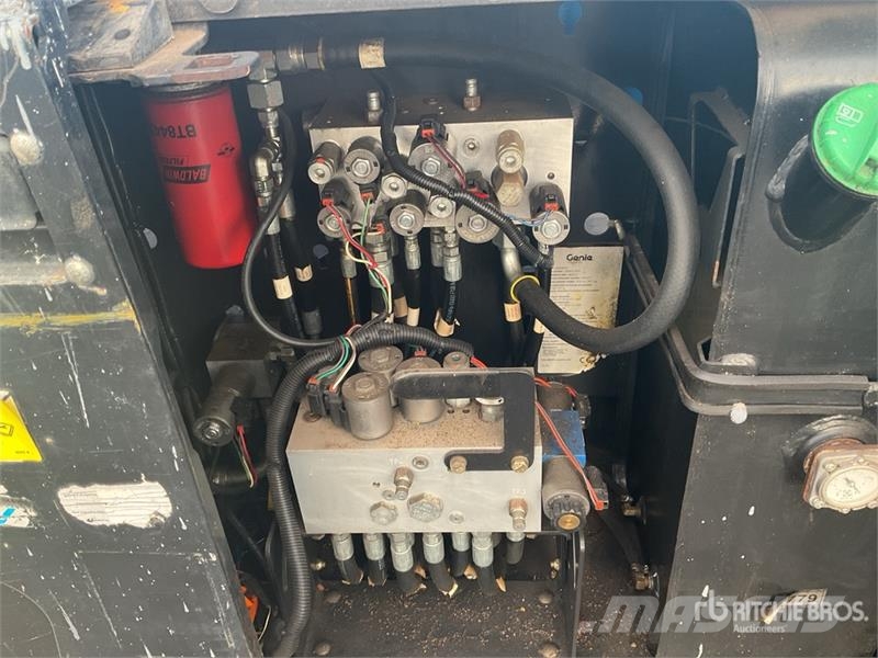 Genie GS-3369RT Scheren-Arbeitsbühnen