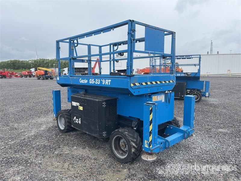 Genie GS-3369RT Šķerveida pacēlāji