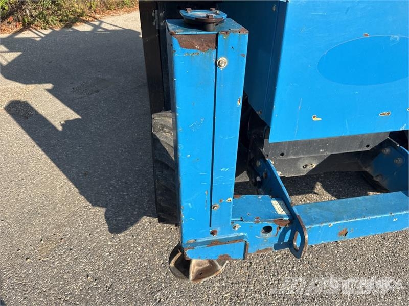 Genie GS-3369RT 剪叉式升降机