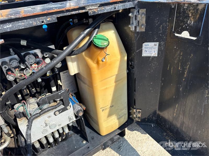 Genie GS-3369RT Škarjaste dvižne ploščadi