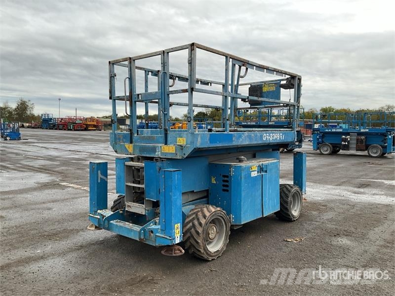 Genie GS-3369RT Scissor lifts