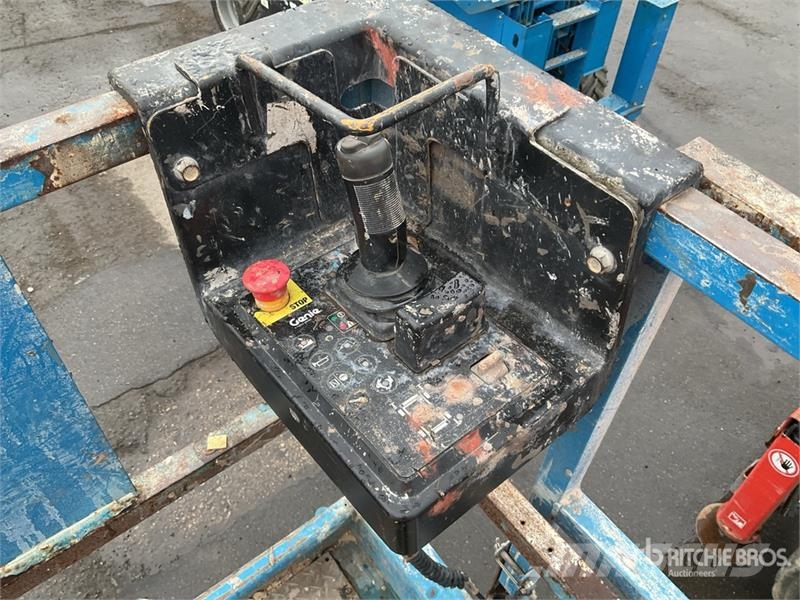 Genie GS-3369RT Scissor lifts