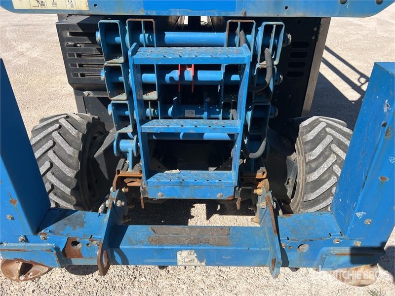 Genie GS-3369RT Nacelle ciseaux
