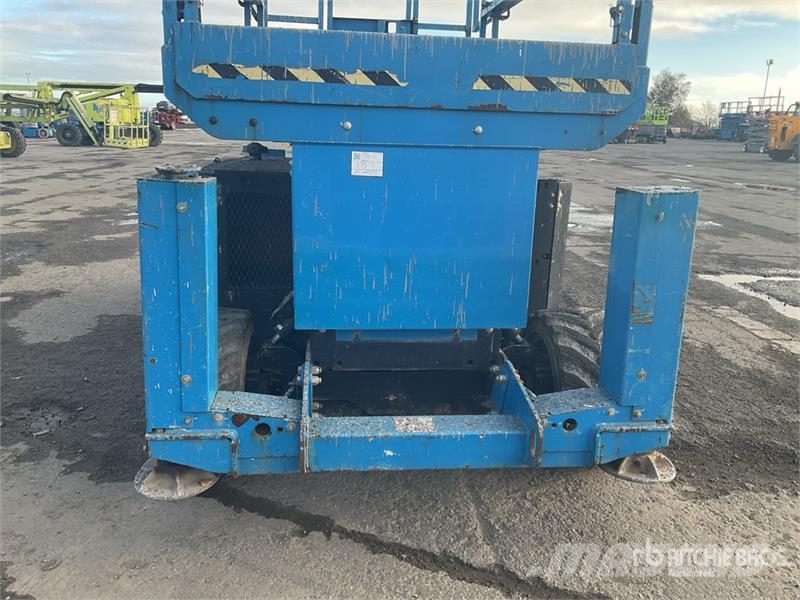 Genie GS-3369RT Scheren-Arbeitsbühnen
